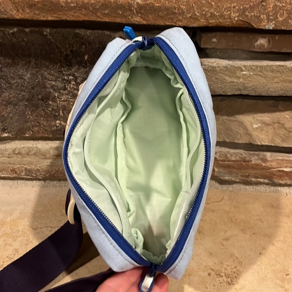 Owala Crossbody Light Blue Polyester Bottle Carrier - Picture 9 of 9